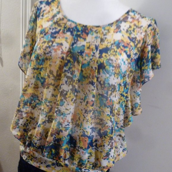 BLACK RAINN Cute Multicolored sheer flutter sleeve blouse/ top - Picture 2 of 7
